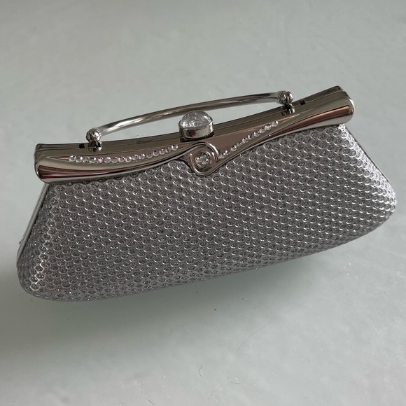Sparkly Rhinestone Silver Clutch - Picture 1 of 4
